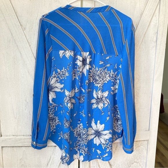 Fig and Flower Floral Stripe Top Women’s Large Blue Button Up Cottagecore Beach - Picture 2 of 8